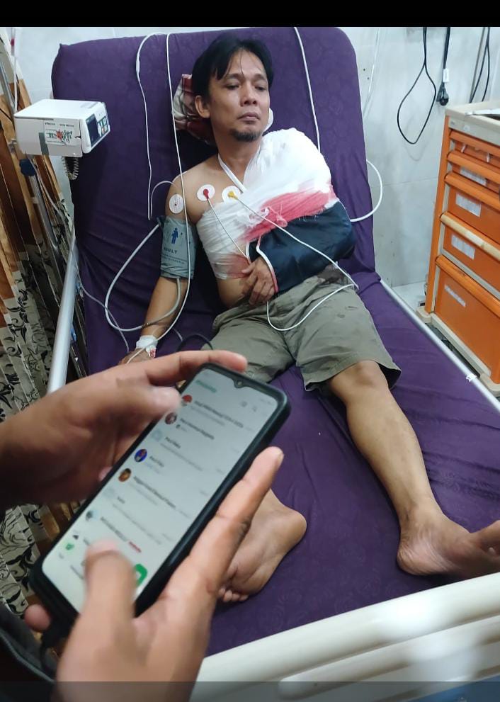 Oknum Wartawan Bernama Aan Setiawan Menjadi Korban Pembacokan Oleh Seseorang Yang Di Duga Sedang Mabuk